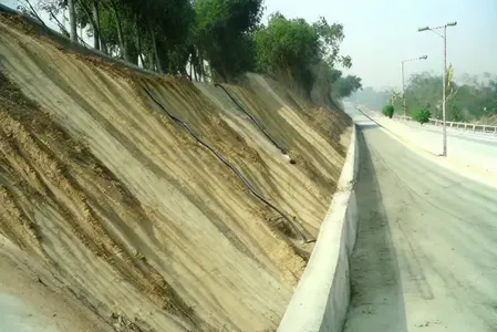 Mas sobre Estabilidad de taludes